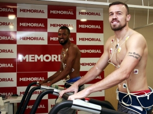 Antalya’da 6 Futbolcu Sağlık Kontrolünden Geçti