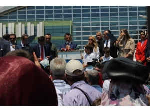 Bakan Pakdemirli: "Zamanında Bizi Böldüler, Yeni Sistemde Böyle Bir Şey Yok"