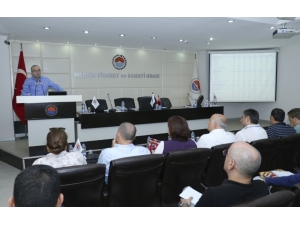 Uzunoğlu, Firmaları Banka İlişkileri Konusunda Bilgilendirdi