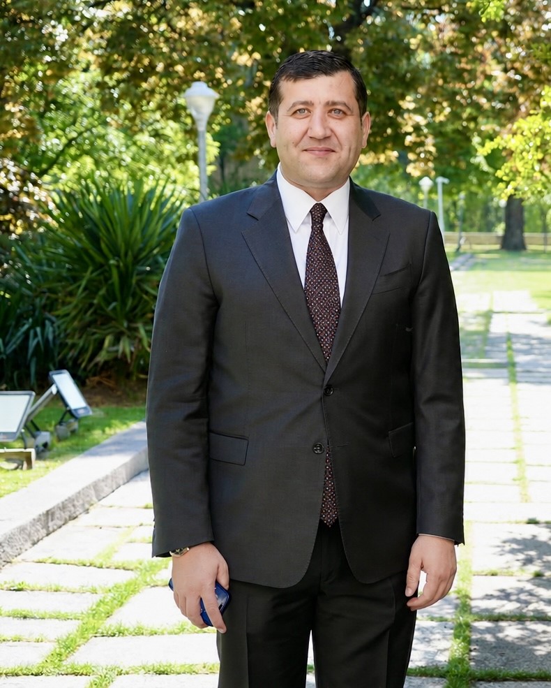 mhp-li-ersoy-kenetlenmezsek-degerlerimiz-bir-bir-gider