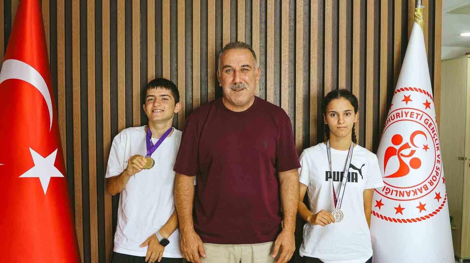 aydinli-ozel-sporculardan-turkiye-derecesi