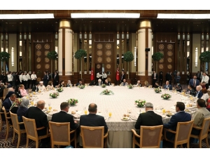 Cumhurbaşkanı Erdoğan Şehit Yakınları Ve Gazileri Ağırladı