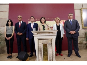 Chp’de Tansiyon Yükseliyor