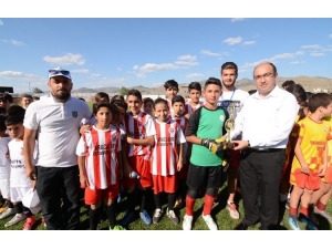 Sandıklı’da Turnuva Heyecanı