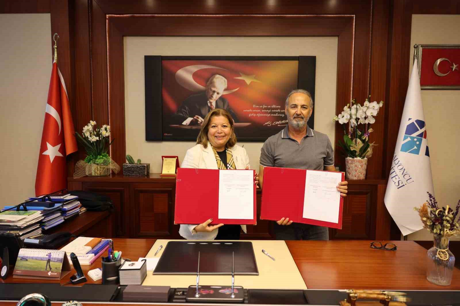 hasan-kalyoncu-universitesi-ile-anil-havacilik-arasinda-egitim-is-birligi-protokolu-imzalandi