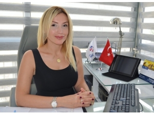 Aşırı Sıcaklar Saçlarınızı Yıpratmasın