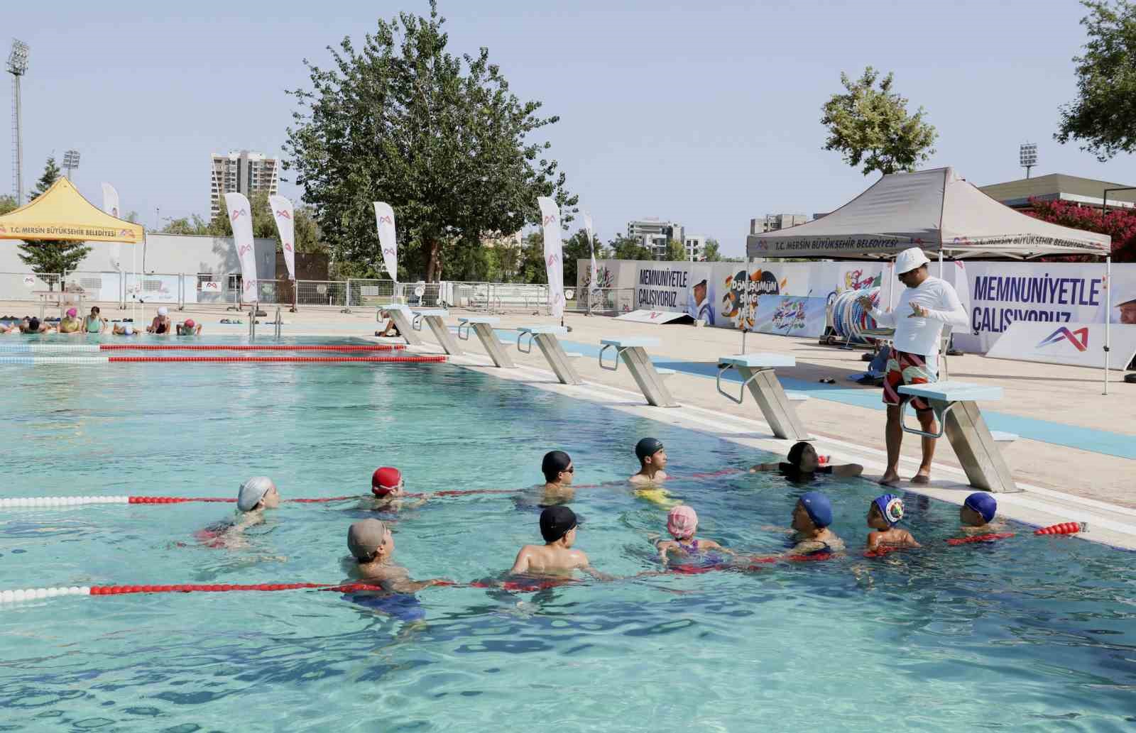 mersin-de-ogrenciler-yaz-tatilini-dolu-dolu-gecirecek