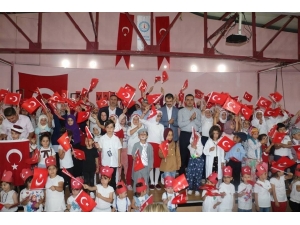 Altıntaş’ta ’Taç Giyme’ Töreni