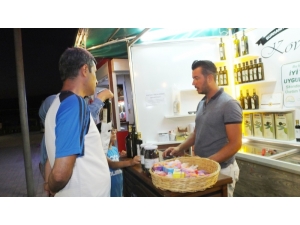 Burhaniye’de Zeytinyağına Gece Pazarı