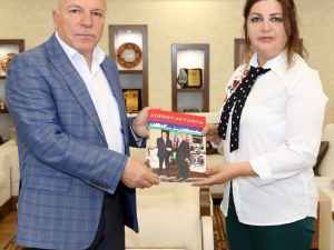 Başkan Sekmen Türkiye Azerbaycan Kardeşliğini Anlattı