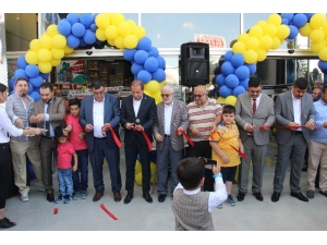 Konya’nın En Büyük Endüstriyel Yapı Marketi Açıldı