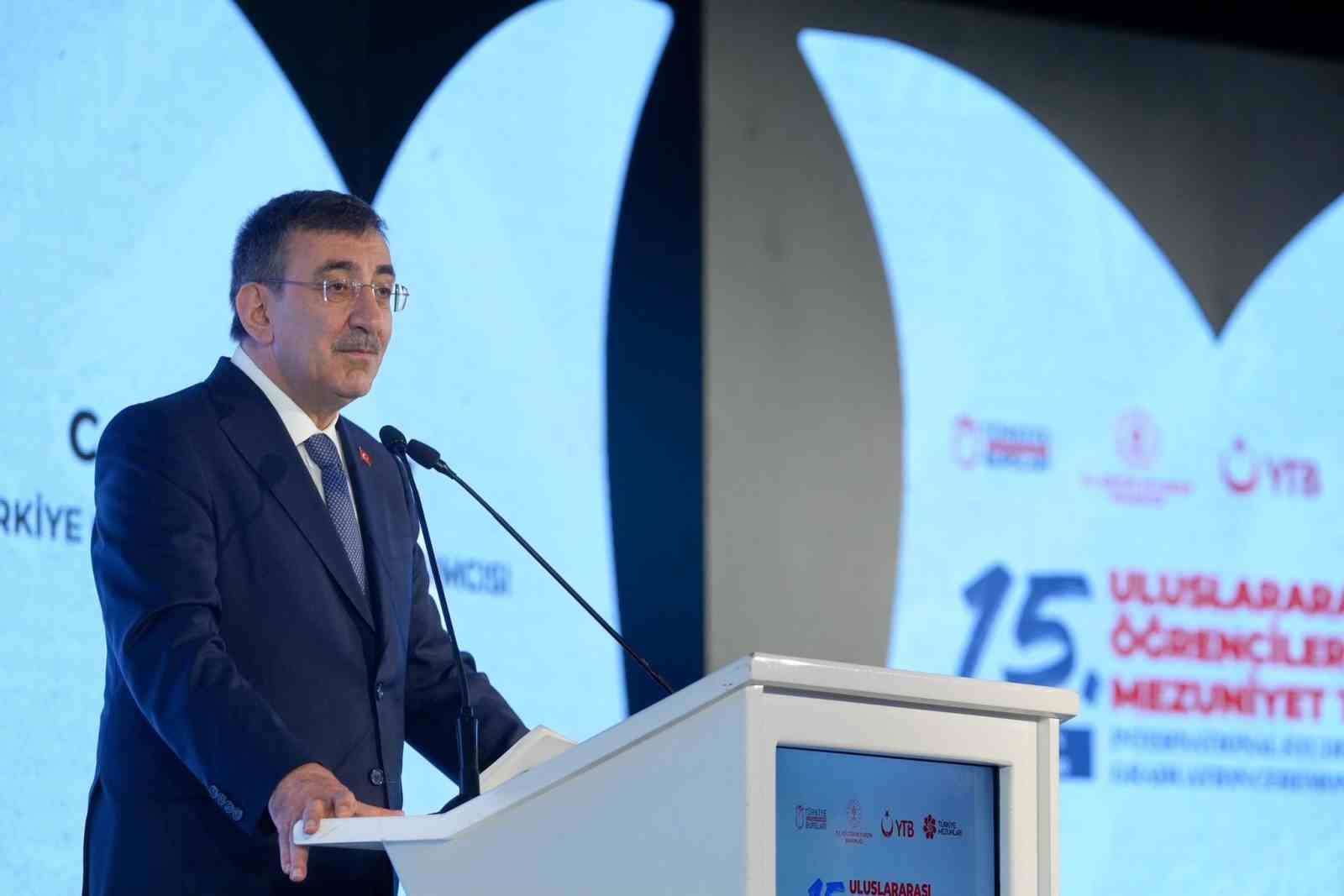 cumhurbaskani-yardimcisi-yilmaz-bugun-ulkemizde-362-bini-askin-uluslararasi-ogrencimiz-egitim-ogretim-gormektedir
