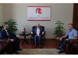 Vali Çakacak, Elektrik Mühendisleri Odası Yönetim Kurulu Üyelerini Kabul Etti