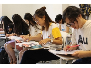 7 Bin Kilometre Uzaklıktan Gelip Türkçe Öğrendiler