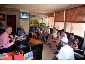 Minikler, Başkan Yaman’la Bir Araya Geldi