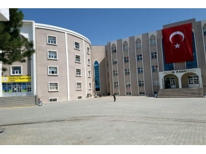 Acıgöl Anadolu İmam Hatip Lisesi 30 Öğrenci Alacak