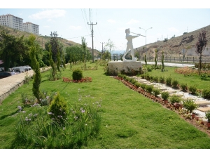 Dinar’ın Simgesi Suçıkan’a Çiçek Ve Fidan Dikimi Yapıldı