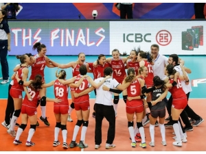 A Bayan Voleybol Milli Takımı’nın Aday Kadrosu Belli Oldu