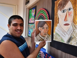 İzmir’in Picasso’su Otizmli Mahsun