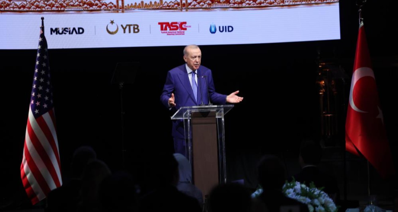 cumhurbaskani-erdogan-muslumanlardan-entegre-olmalari-degil-asimile-olmalari-bekleniyor