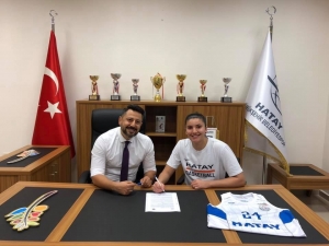 Hatay Büyükşehir, Ben Abdelkader’le Sözleşme Yeniledi