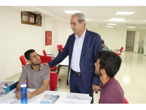 Demirkol Sınavlara Hazırlanan Gençleri Ziyaret Etti