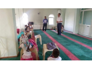 Altıntaş’ta Yaz Kur’an Kurslarına Yoğun İlgi