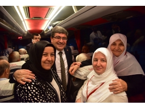 Bilecik’ten Kutsal Topraklara 144 Hacı Adayı Uğurlandı