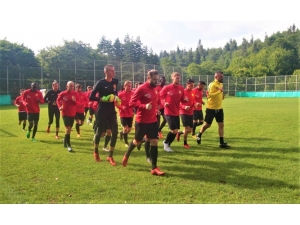 Eskişehirspor’un Bolu Kampı Devam Ediyor