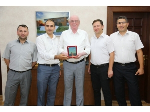 Kazım Kurt’a Kümbetlilerden Teşekkür Ziyareti