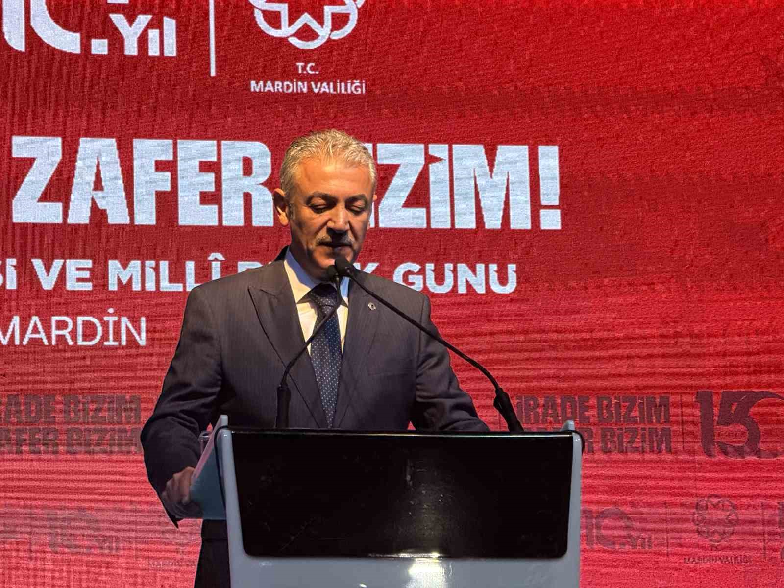 mardin-de-15-temmuz-demokrasi-ve-milli-birlik-gunu-anma-programi-duzenlendi