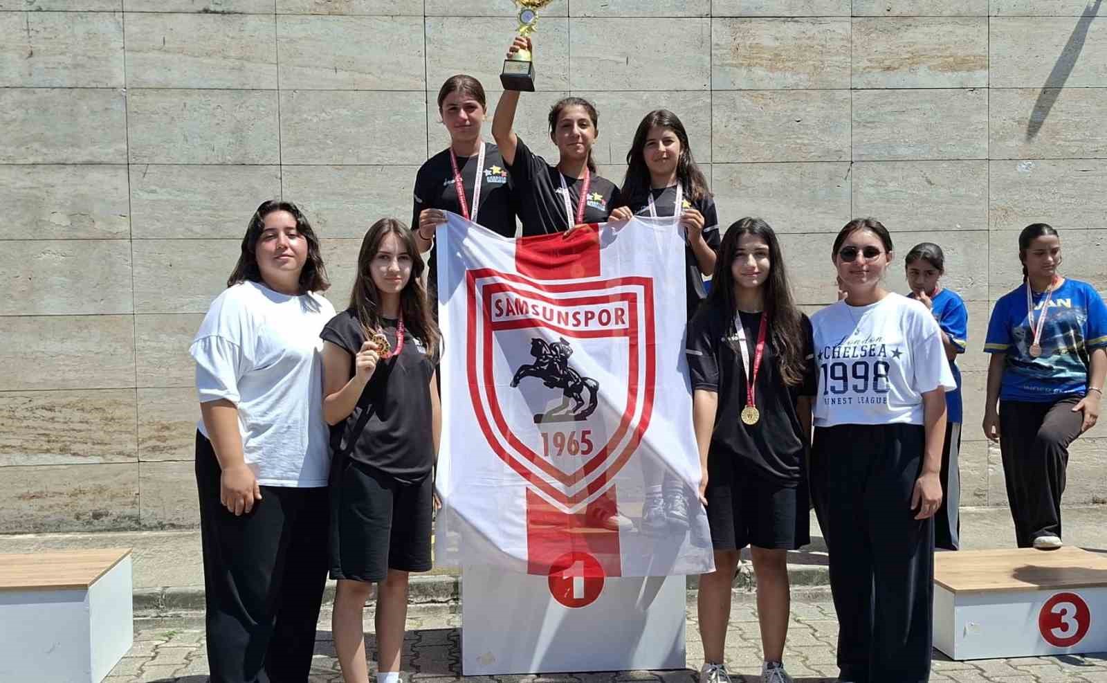 samsunspor-bocce-takimi-yildiz-kizlar-turkiye-sampiyonu-oldu