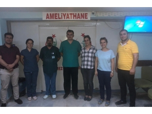 Derik’te Total Kalça Protezi Ameliyatı Yapıldı