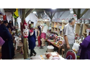 Eskigediz Belediyesi Standına İlgi