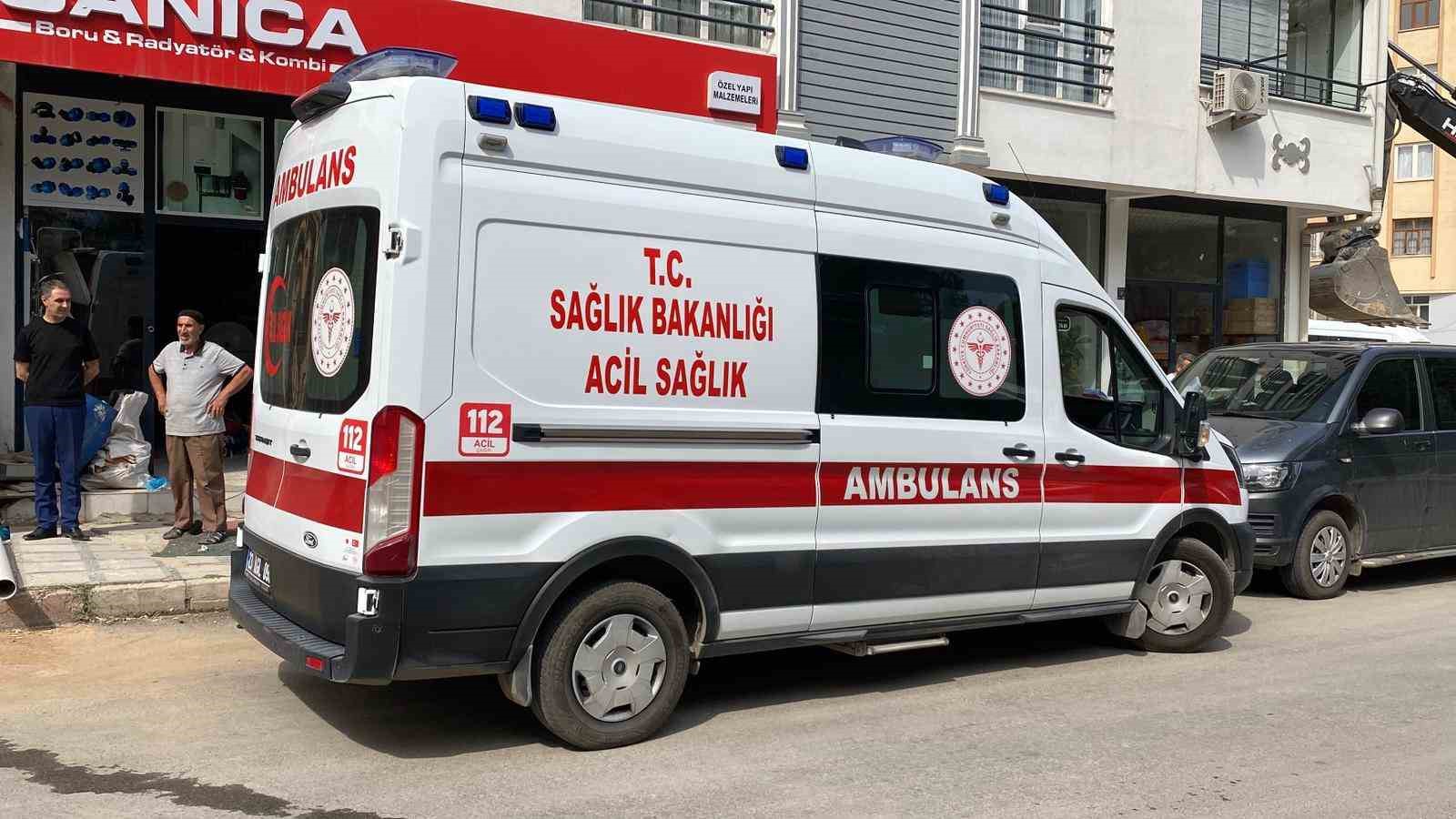 elazig-da-insaattan-dusen-muhendis-yaralandi