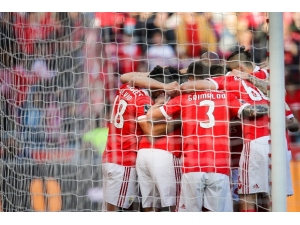 Fenerbahçe’ye Güçlü Rakip