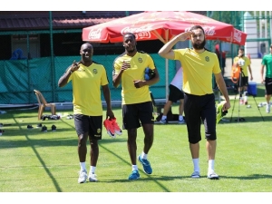 Yeni Malatyaspor’da Nacer Barazite İle Yollar Ayrıldı