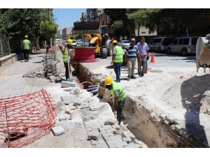 Akçakale’de Elektrik Şebekesi Yeraltına Alınıyor