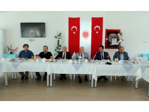 Rektör Karacabey, Basın Mensuplarıyla Bir Araya Geldi