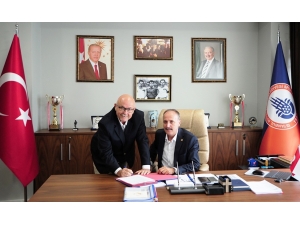 Hakan Yavuz Yuvaya Döndü