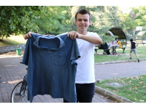 17 Yaşındaki Genç 11 Ayda 62 Kilo Verdi