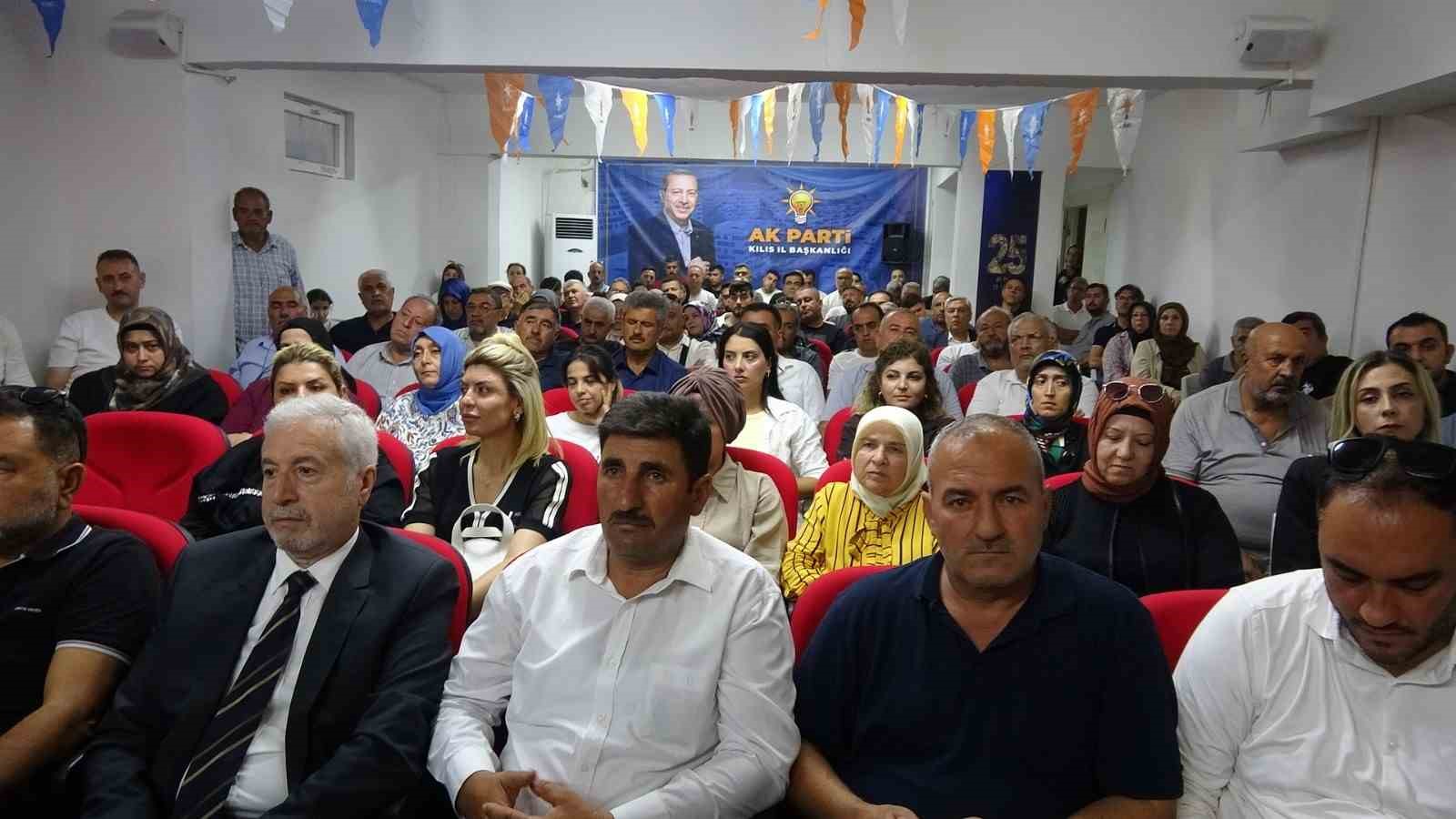 ak-parti-kilis-teskilati-partinin-25-kurulus-yil-donumunu-kutluyor
