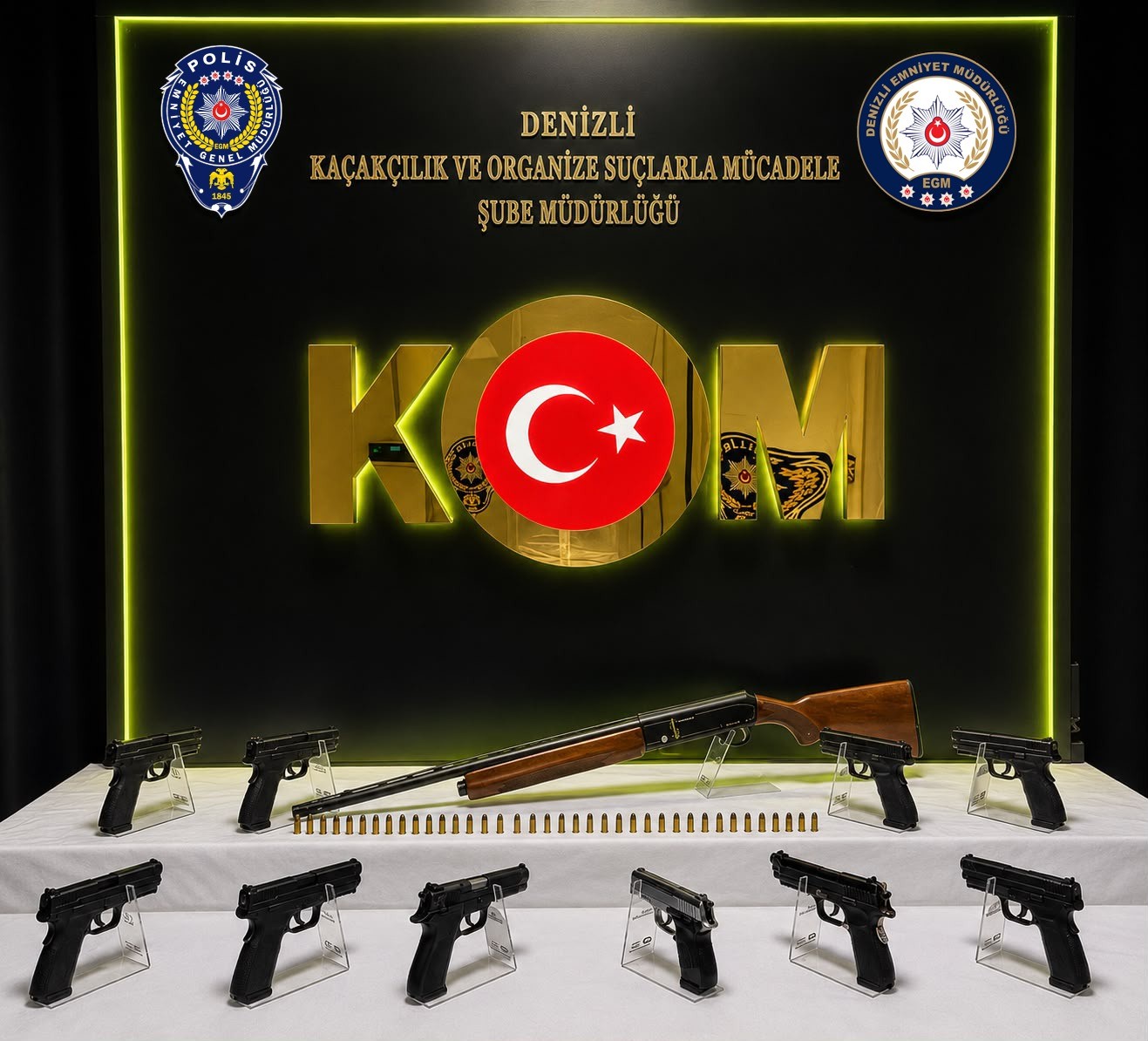 denizli-de-silah-kacakciligi-operasyonunda-3-kisi-tutuklandi