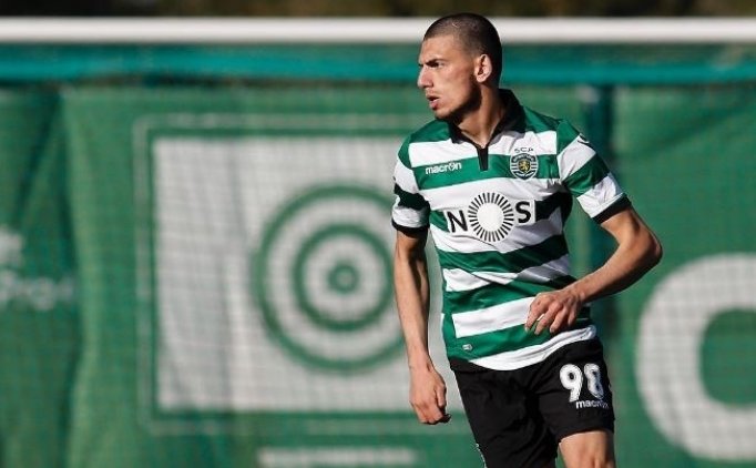 Beşiktaş Ve Fenerbahçe, Merih Demiral'ın Peşinde!