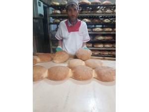 Köy Ekmeği Satışları Arttı