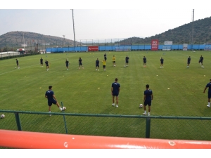 Fenerbahçe, Altınordu Tesislerinde İdman Yaptı