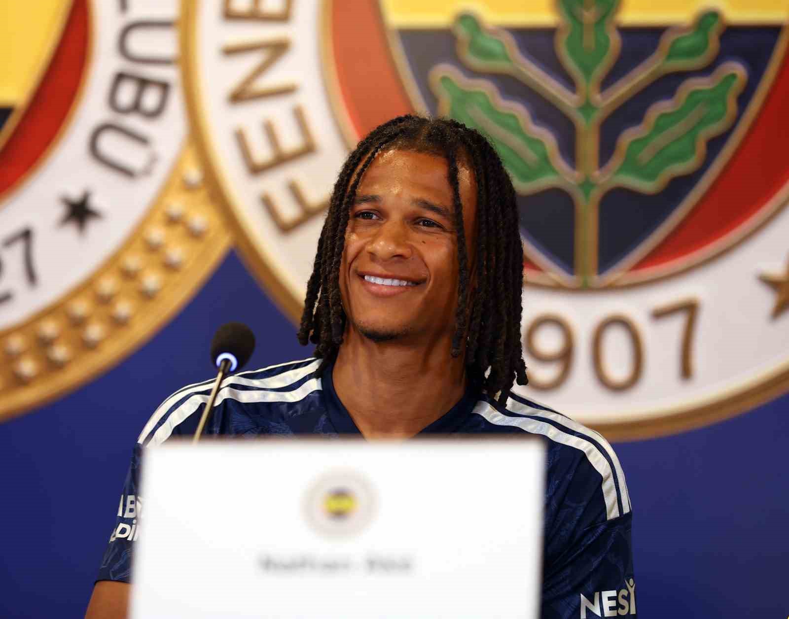 nathan-ake-en-onemlisi-negatif-durumda-bile-pozitif-kalmak