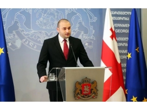 Gürcü Başbakandan İktidar Partisine Çağrı