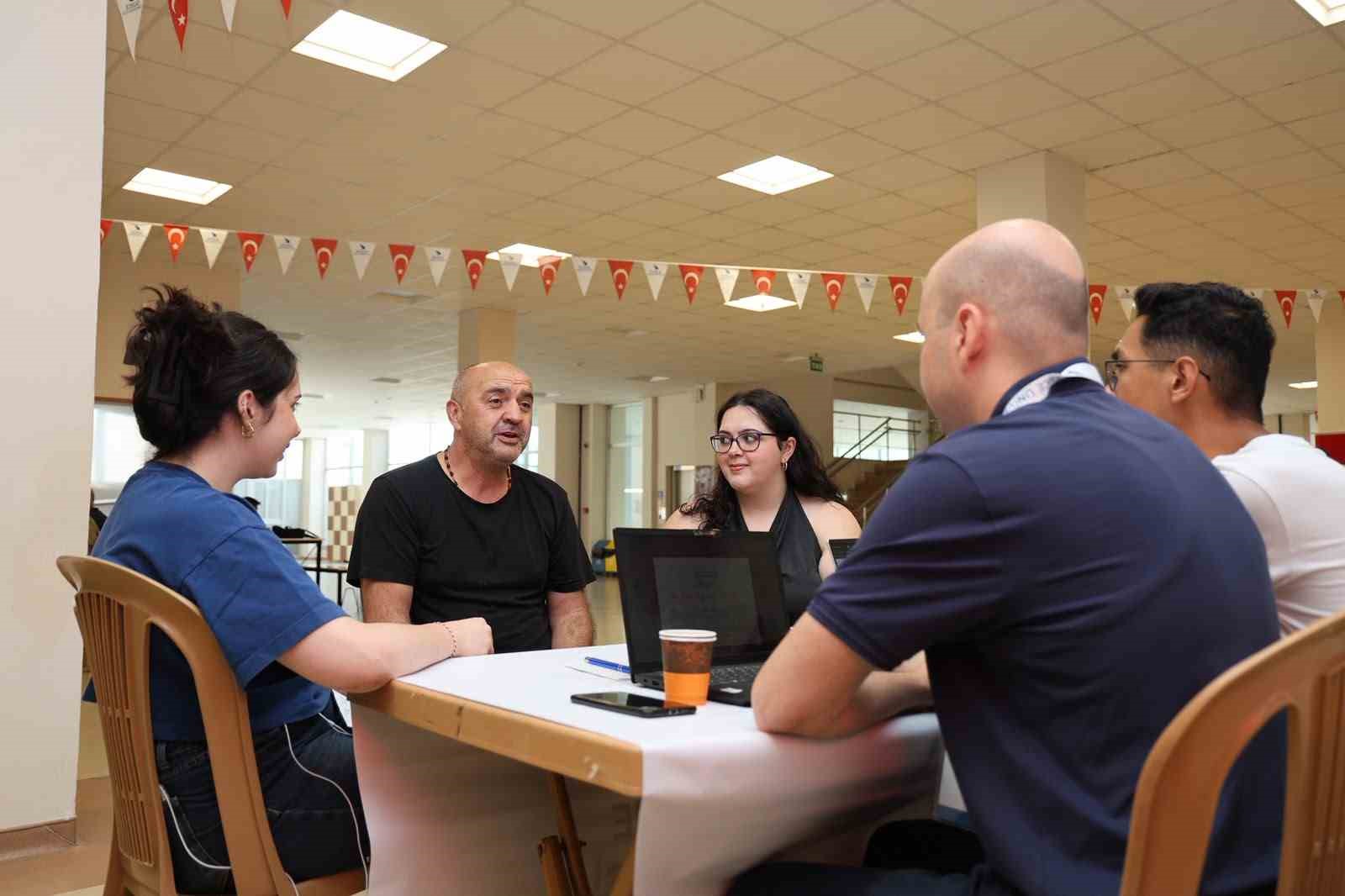 duzce-universitesi-tanitim-gunleri-basladi