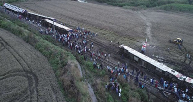 Tekirdağ'da, 341 Kişinin Yaralandığı 24 Kişinin Öldüğü Tren Kazası Raporu Açıklandı!